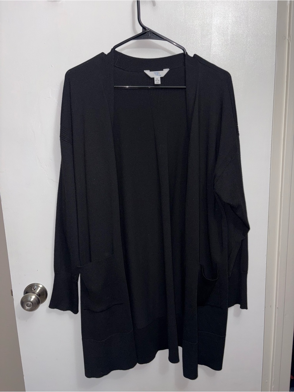 Time and Tru Black Open-Front Pocket Cardigan